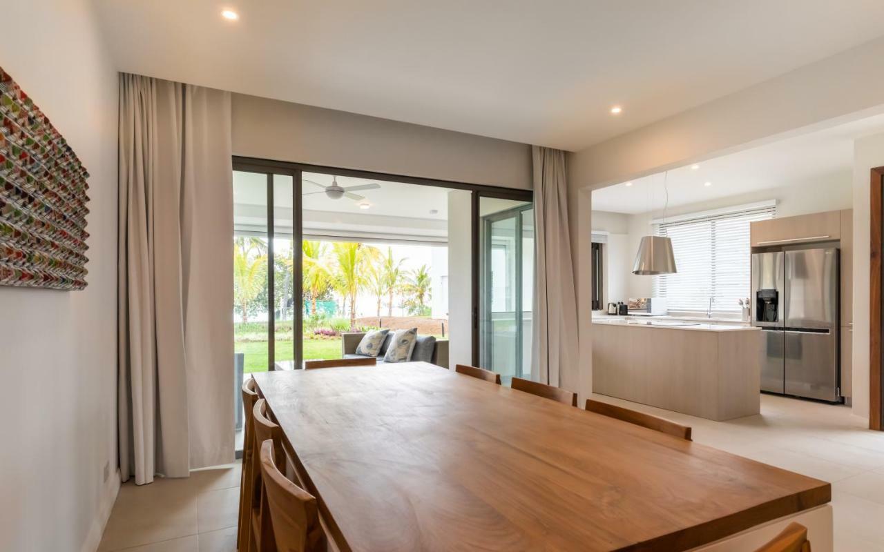 Caplage - Beachfront Ground Floor Apartment In Tamarin Extérieur photo